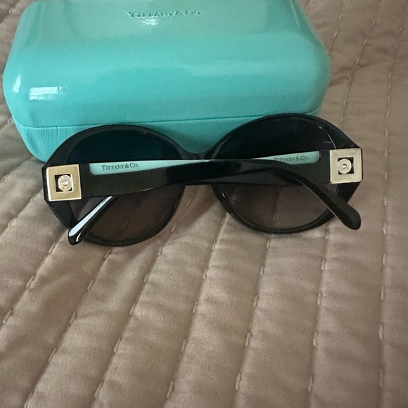 NWOT Tiffany Sunglasses - Picture 8 of 10